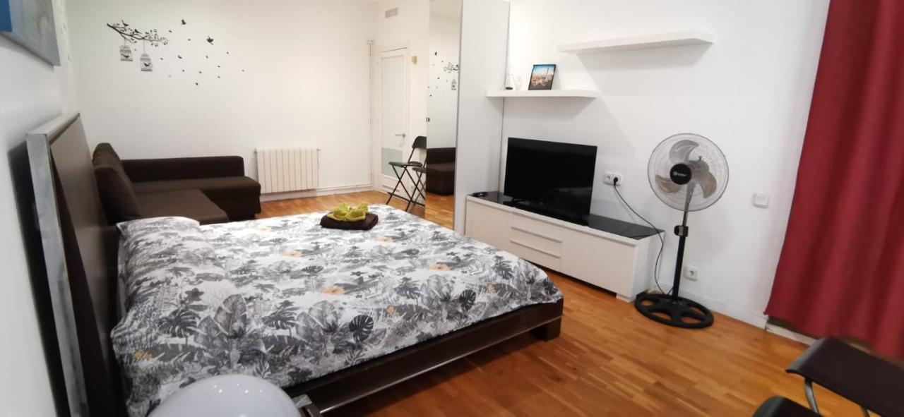 Rooms Arago Barcelona Exterior foto